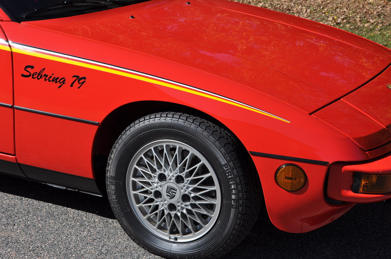 Illustration for article titled 1979 924 Sebring Edition